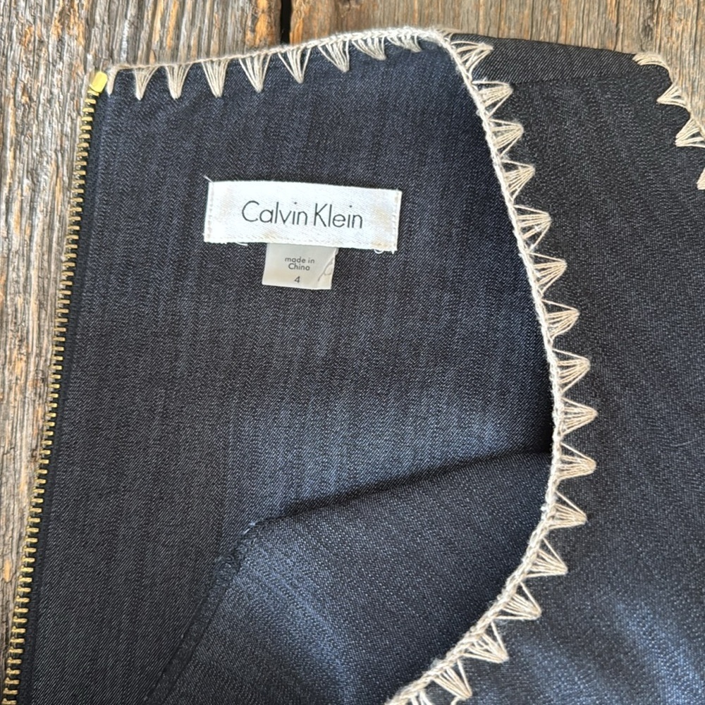 Calvin Klein Navy Denim Dress with Gold Accents Size 4 - Picture 2 of 13